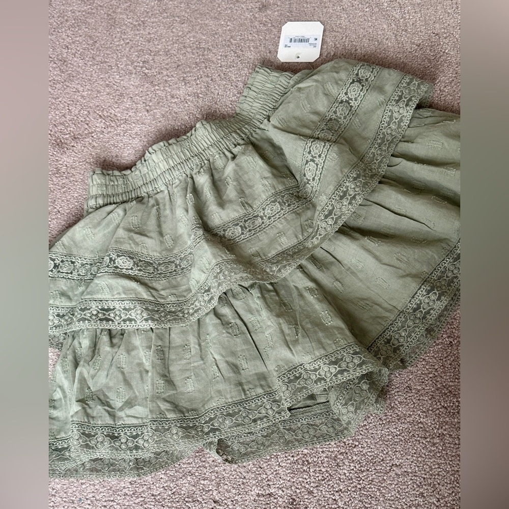 New with tags Raleigh Ruffle Shorts in green